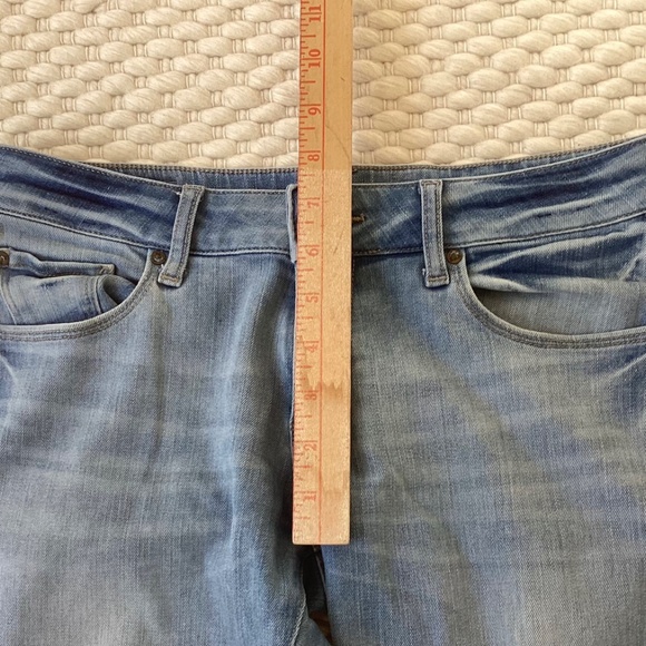 DL1961 Riley Boyfriend Women’s 25 Blue Straight Light Wash Riverside Stretch Low - Picture 7 of 9